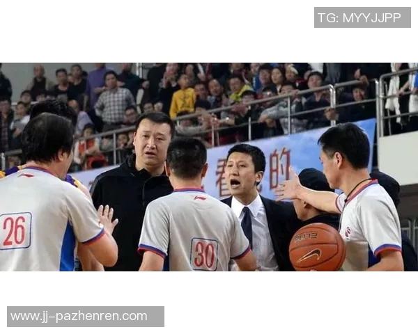 学者鲍明晓:姚明应该成为中国篮协管理者 学者鲍明晓:姚明应该成为中国篮协管理者