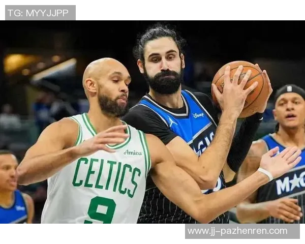 小瓦砍37分!布朗:他身高臂长&技巧出色这让他很难防 小瓦砍37分!布朗:他身高臂长&技巧出色这让他很难防