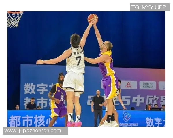 攻防皆低迷布泽尔已成鸡肋,广东队还等得起吗? 攻防皆低迷布泽尔已成鸡肋,广东队还等得起吗?