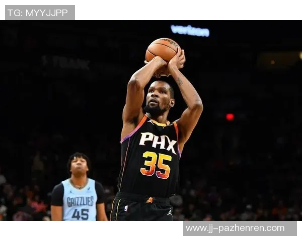 杜兰特开启硬解模式无视防守干拔三分命中，冠军气场尽显NBA巅峰对决