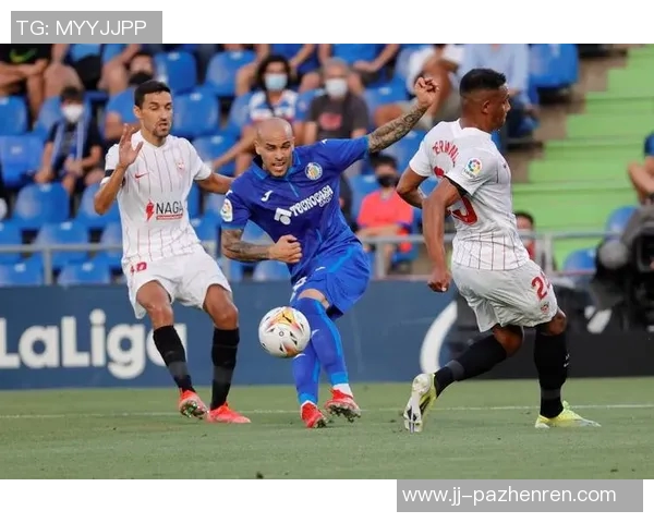 毕尔巴鄂竞技的桑塞特吃到红牌!一场充满争议的比赛让人热议不止 毕尔巴鄂竞技的桑塞特吃到红牌!一场充满争议的比赛让人热议不止