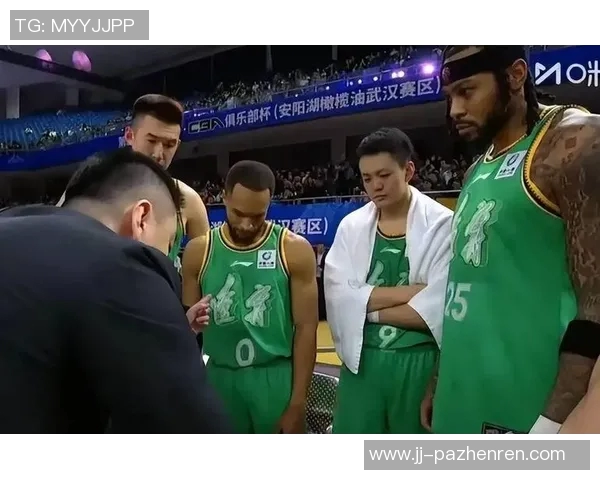 深圳上调3新人急招于德豪战精英赛,外援尚未确定引发热议 深圳上调3新人急招于德豪战精英赛,外援尚未确定引发热议